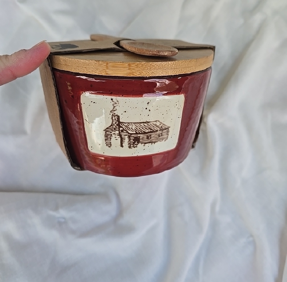 Serving Bowl With Trivet & Spoon Rustic Ceramic Bowl with Cabin Sketch - Picture 3 of 6